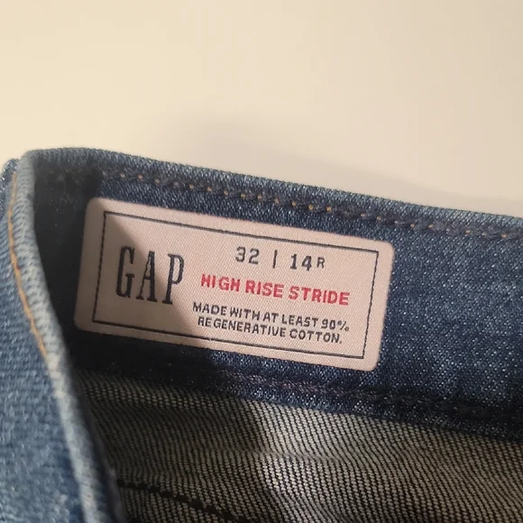 GAP High Rise Stride Wide-Leg Jeans - Picture 3 of 3